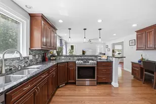 28 Saxon Rd, Worcester, MA 01602 - Photo 13