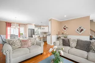 14 Dover St, Lincoln, RI 02865 - Photo 5