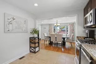 7 Park Villa Ave, Worcester, MA 01606 - Photo 7