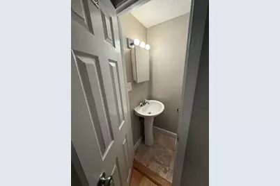 295 Shirley St #1, Winthrop, MA 02152 - Photo 11