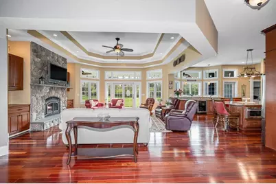 1030 North St, Tewksbury, MA 01876 - Photo 5