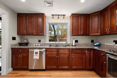 18 Aurele Cir, Reading, MA 01867 - Photo 11