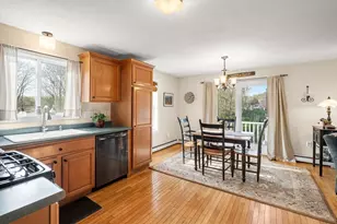 725 Waverly Rd, North Andover, MA 01845 - Photo 11