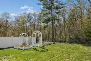 49 Brookmeadow Ln, Grafton, MA 01560 - Photo 35