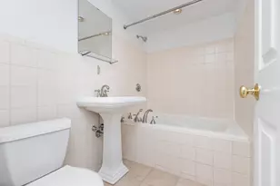 685 Main St, Weymouth, MA 02190 - Photo 11