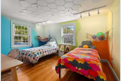 185 Christina Street, Newton, MA 02461 - Photo 15