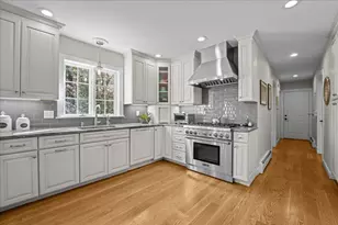 22 Hayden Cir, Sudbury, MA 01776 - Photo 9