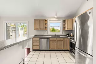 126 Sandy Pond Rd, Ayer, MA 01432 - Photo 9