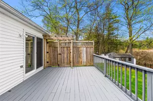 126 Sandy Pond Rd, Ayer, MA 01432 - Photo 25
