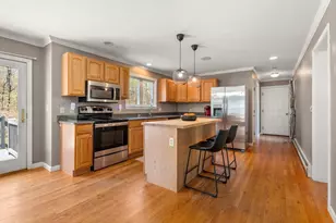 260 Holland Rd, Sturbridge, MA 01518 - Photo 13