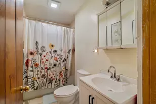 295 Beacon St, Somerville, MA 02143 - Photo 11