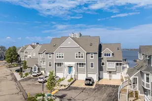 700 Shore Dr, Fall River, MA 02721 - Photo 21