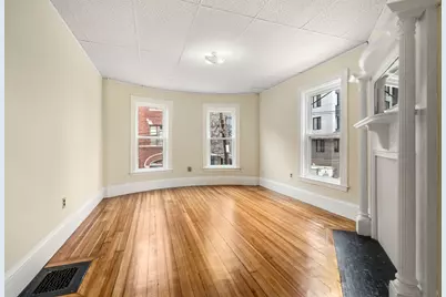 10 Royal St, Boston, MA 02134 - Photo 7