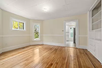 10 Royal St, Boston, MA 02134 - Photo 31