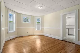 10 Royal St, Boston, MA 02134 - Photo 29
