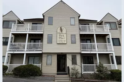 11 Hulbert Rd #13, Worcester, MA 01603 - Photo 1