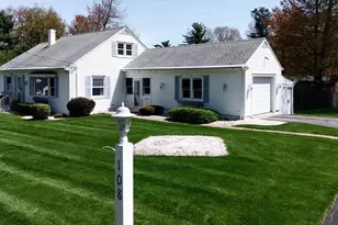 108 Parker St, Fitchburg, MA 01420 - Photo 1