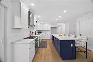 25 Lynn St, Marshfield, MA 02050 - Photo 3