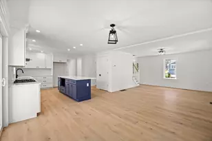 25 Lynn St, Marshfield, MA 02050 - Photo 23