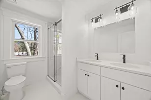 25 Lynn St, Marshfield, MA 02050 - Photo 21