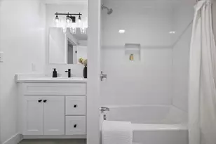 25 Lynn St, Marshfield, MA 02050 - Photo 27