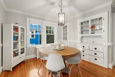 54 Edgecliff Rd #2, Watertown, MA 02472 - Photo 5