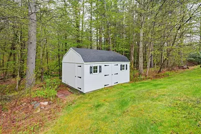 36 Brooks St, Upton, MA 01568 - Photo 39