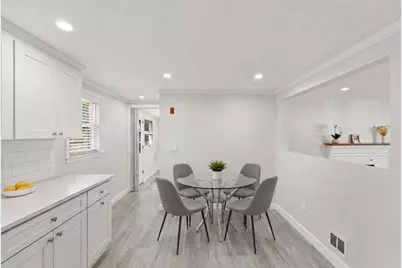 32 Essex Road, Sharon, MA 02067 - Photo 7
