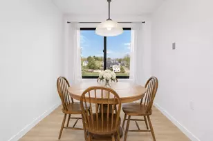 49 Melrose St, Melrose, MA 02176 - Photo 11