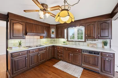 35 Richmond Road, Ludlow, MA 01056 - Photo 9