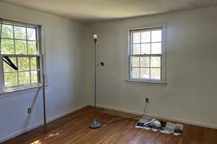 154-156 Acorn St, Millis, MA 02054 - Photo 9