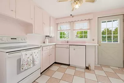 40 Metcalf Road, North Attleboro, MA 02760 - Photo 11
