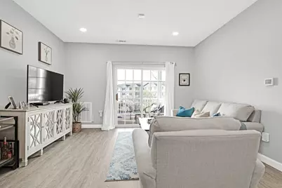 21 Hampshire Rd #312, Methuen, MA 01844 - Photo 11