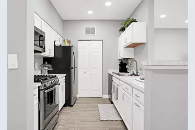 21 Hampshire Rd #312, Methuen, MA 01844 - Photo 3