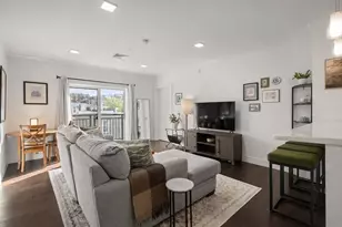 320 Maverick St, Boston, MA 02128 - Photo 1