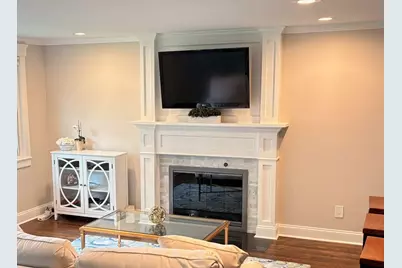11 Gerry Rd, Lynnfield, MA 01940 - Photo 3