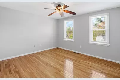 15 Jasmine Ct, Dracut, MA 01826 - Photo 27
