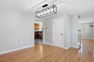 15 Jasmine Ct, Dracut, MA 01826 - Photo 19