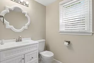 15 Jasmine Ct, Dracut, MA 01826 - Photo 21