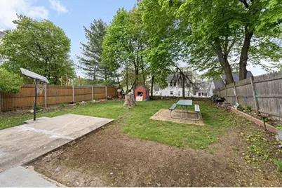 15 Murray Hill Rd, Medford, MA 02155 - Photo 5