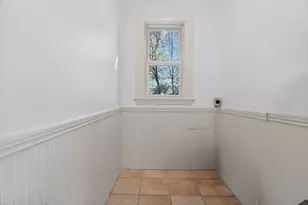 69 Bradfield Ave, Boston, MA 02131 - Photo 21