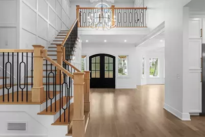11 Skyline Drive, Wellesley, MA 02482 - Photo 3