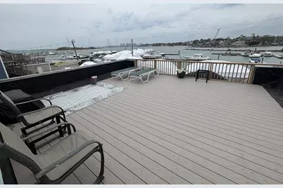 573 Shirley St #2, Winthrop, MA 02152 - Photo 19