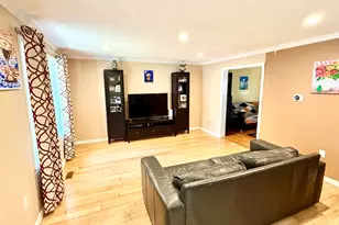 19 Fairview Rd, Framingham, MA 01701 - Photo 5