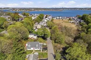 67 Wituwamat Rd, Weymouth, MA 02191 - Photo 1