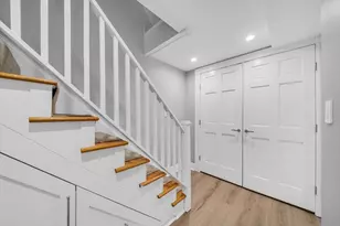 93 Baldwin St, Boston, MA 02129 - Photo 17