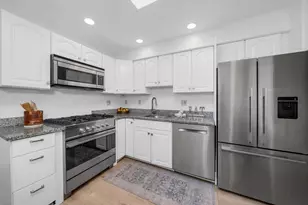 93 Baldwin St, Boston, MA 02129 - Photo 11