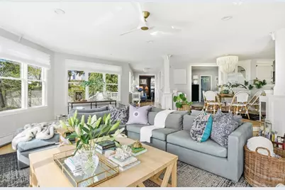 14 Stockbridge St, Cohasset, MA 02025 - Photo 7