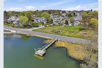 14 Stockbridge St, Cohasset, MA 02025 - Photo 31