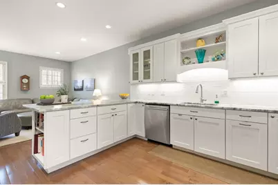 72 Putnam St #72, Needham, MA 02494 - Photo 17